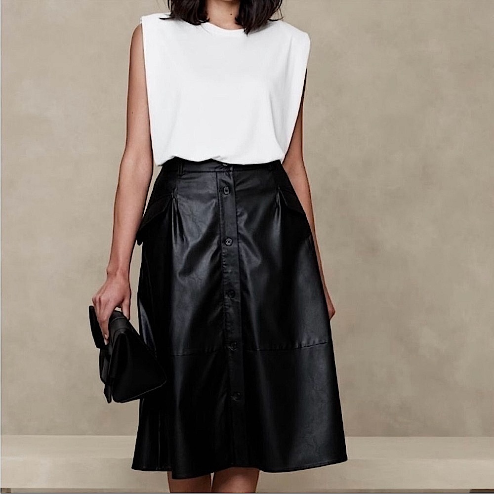 Banana Republic Vegan Leather A-Line Skirt, Size 4, NWT